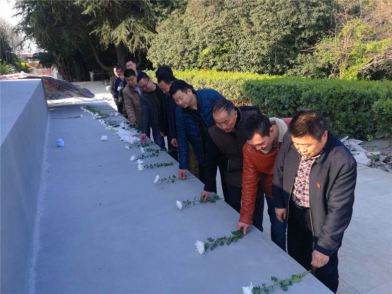 14913567964793.jpg QQ图片20170405091435_副本.jpg