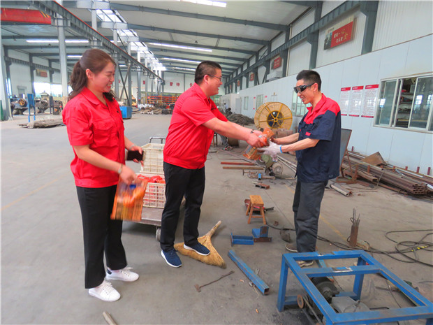 15249686207395.jpg 五一慰问 (5).jpg